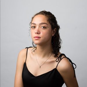 Meet your Posher, Scarlet